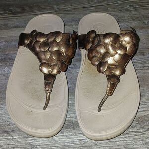 Fitflop fleur florla metallic thing wedge sandals  flip flops  Sz 11  EUC